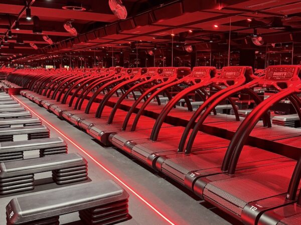 Barrys Bootcamp Zürich Lichtplanung